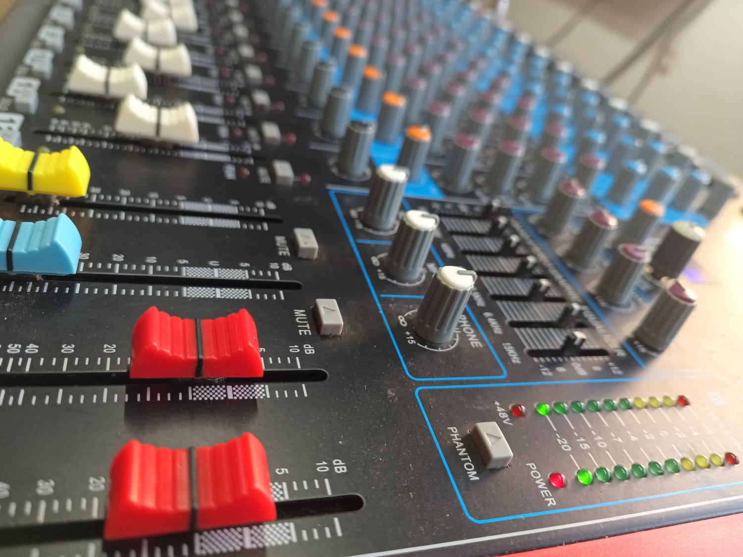 Equipamento de Áudio 6